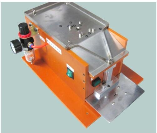 密封圈自動(dòng)套裝治具